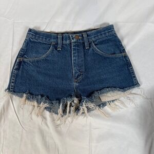 Vintage Rustler High Waisted Cut Off Denim Shorts Medium Wash Raw Hem Blue 30